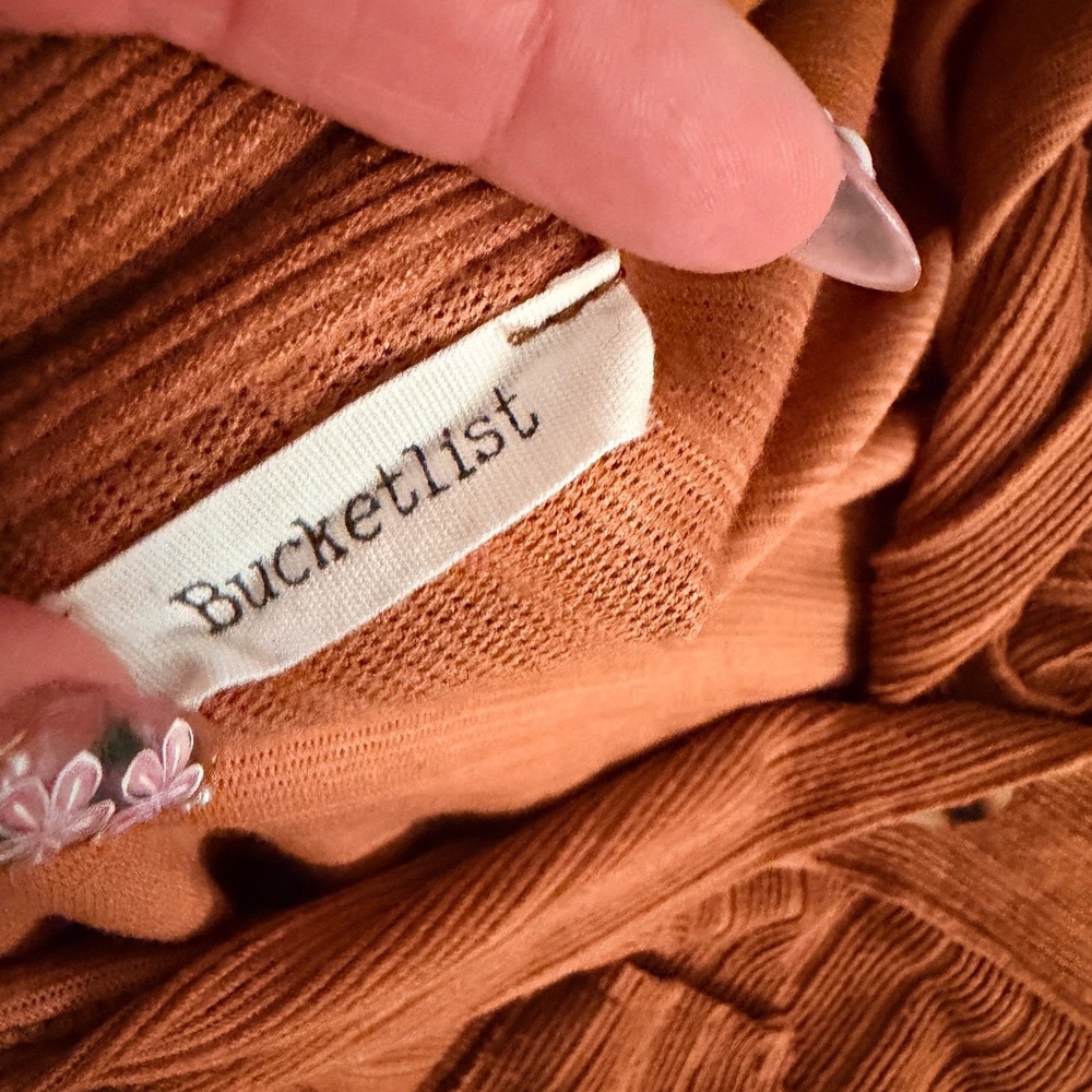 Bucketlist Ribbed Knit Button Down Shacket Terracotta Rust Large - Picture 4 of 5